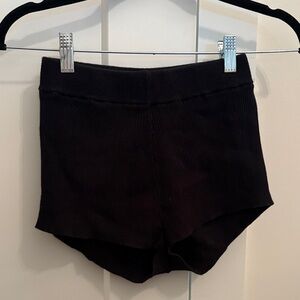 Edikted High Waist Black micro short